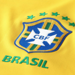 Wie viele WM Sterne hat Brasilien beim Fußball auf dem Trikot?